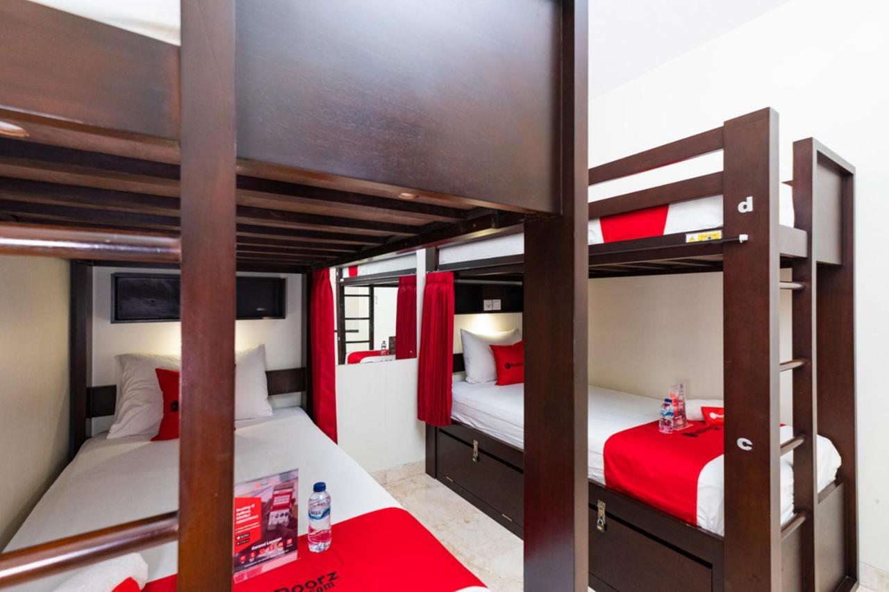 Reddoorz Hostel Near Gwk Main Gate Ungasan Esterno foto